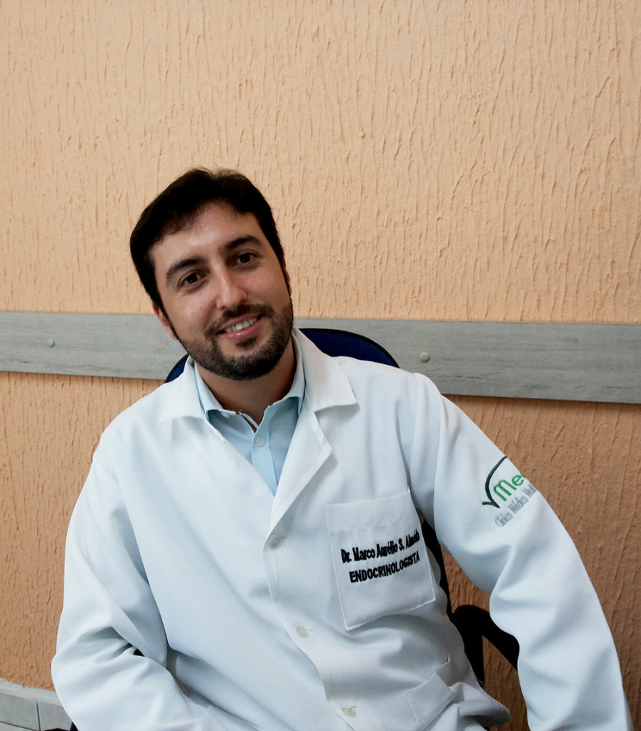 Dr. Marcos Aurélio S. Almeida